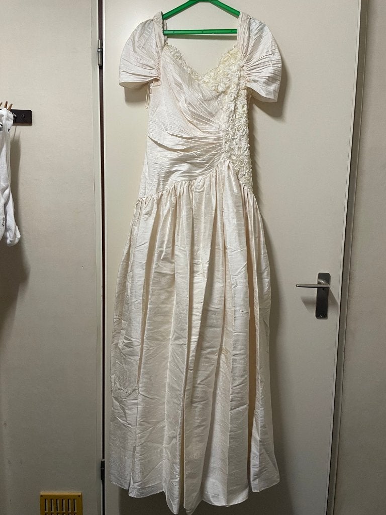 zijden vintage trouwjurk maat 40, Kleding | Dames, Ophalen, Gedragen