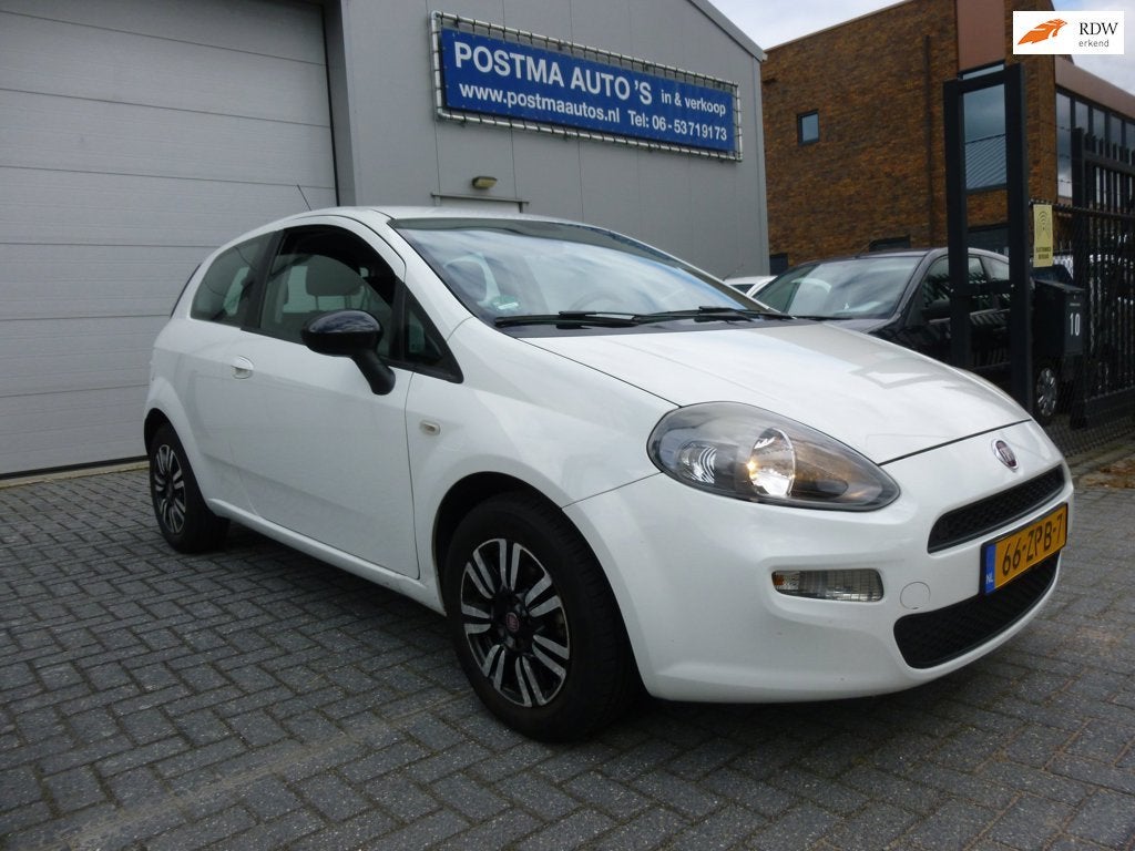 Fiat Punto Evo 0.9 TwinAir Easy, lage km.stand boekjes aanwe, Auto's, Fiat, Voorwielaandrijving, Euro 5, 86 pk, Wit