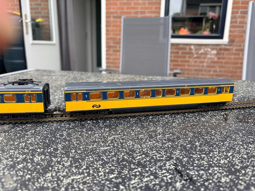 NS hondenkop Treinstel wagon- Geel/Blauw, Gelijkstroom, Ophalen of Verzenden, NS, Lima