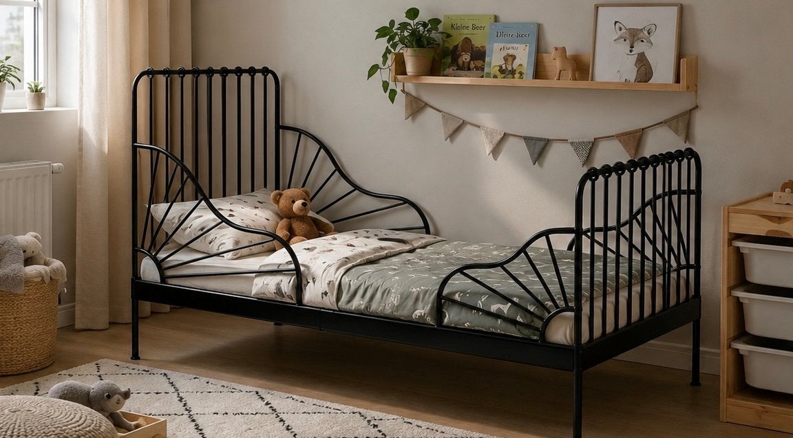 Ikea bed minnen zwart met spijlen matras en lattenbodem, Ophalen, 70 tot 85 cm, Zo goed als nieuw, Lattenbodem