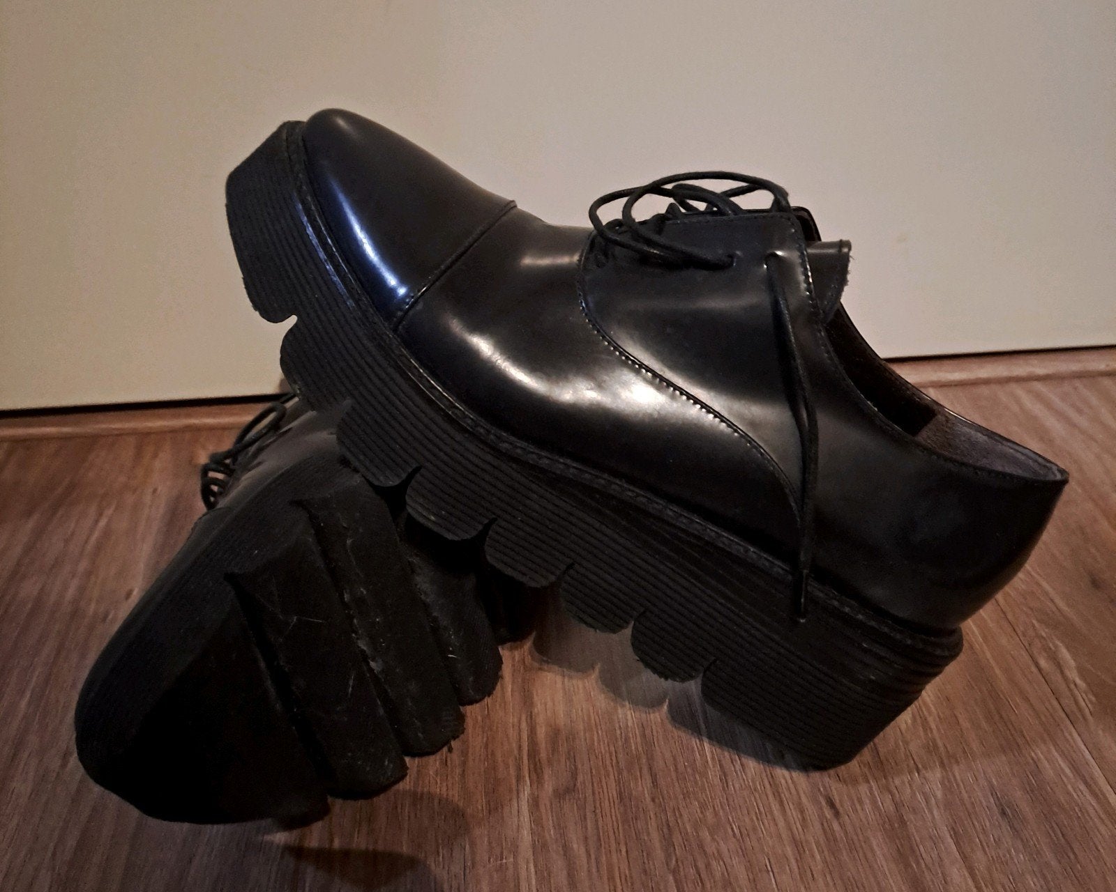 Zwarte platform veterschoenen maat 36, Zwart, Overige typen, Ophalen of Verzenden, Onbekend