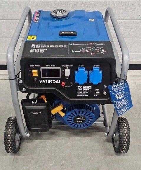 HYUNDAI Aggregaat - Generator 3000 Watt 200cc OHV-Benzine, Ophalen of Verzenden, Zo goed als nieuw, Minder dan 5 kVA, Benzine
