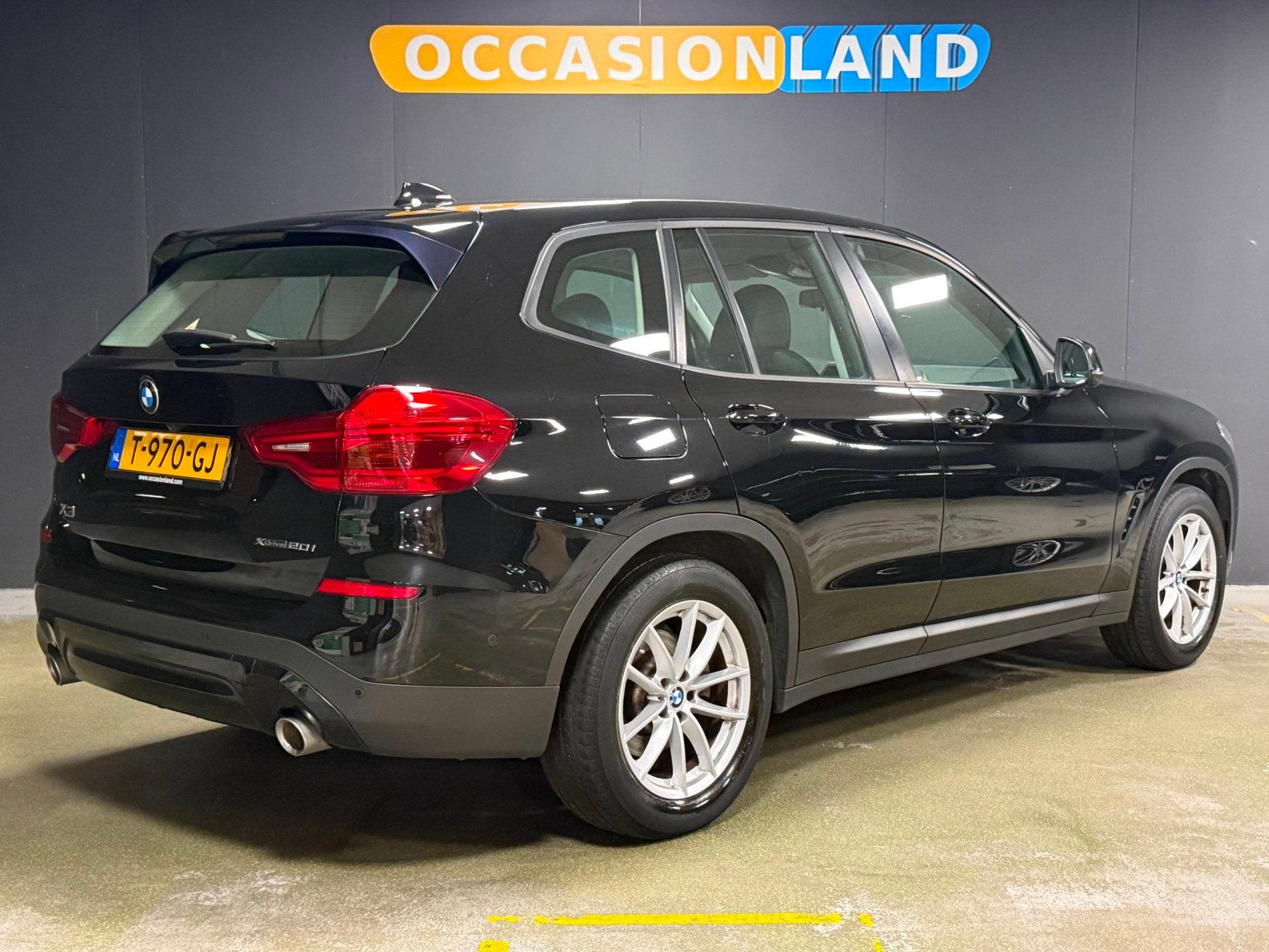 BMW X3 XDrive20i Launch Edition|CAMERA|BLUETOOTH|NAVI|PDC|CR, Auto's, Automaat, Gebruikt, 4 cilinders, 2000 kg