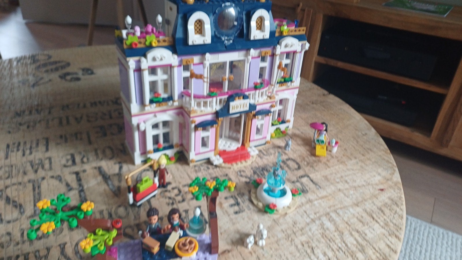 Lego Friends Heartbreak hotel 41684, Kinderen en Baby's, Speelgoed | Duplo en Lego, Ophalen of Verzenden, Zo goed als nieuw