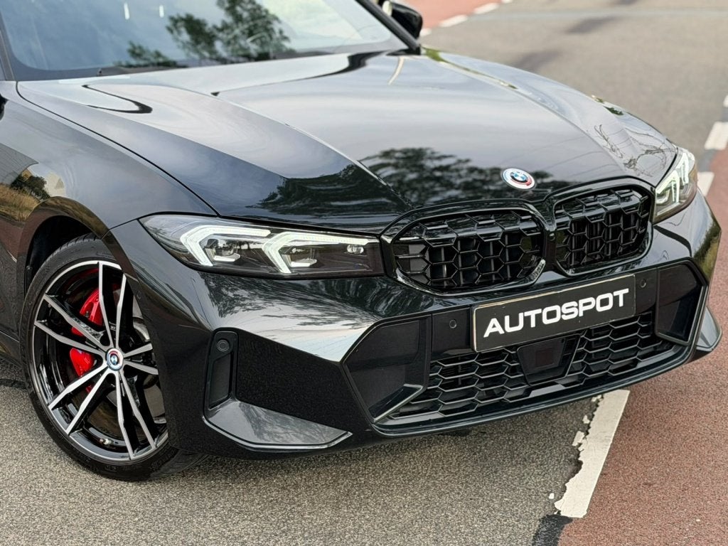 BMW 3 Serie Touring 330e M-Sport Pano H&K ACC M340 Trekhaak, Auto's, Automaat, Gebruikt, 4 cilinders, Zwart