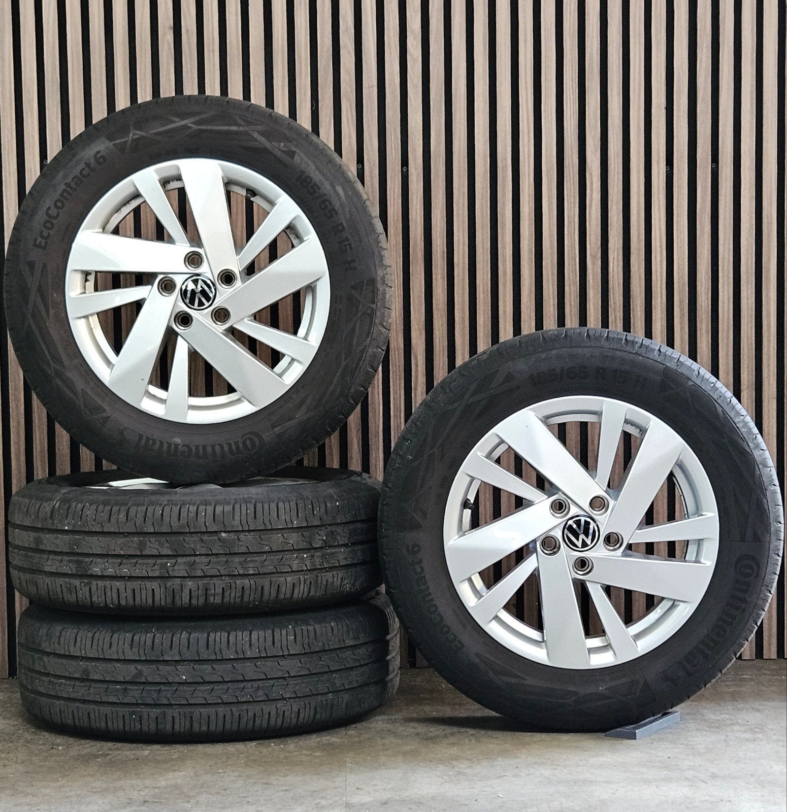 ZGAN 15" Orig Volkswagen Polo Velgen+Zomerbanden 5x100 ibiza, Gebruikt, 15 inch, Banden en Velgen, 185 mm
