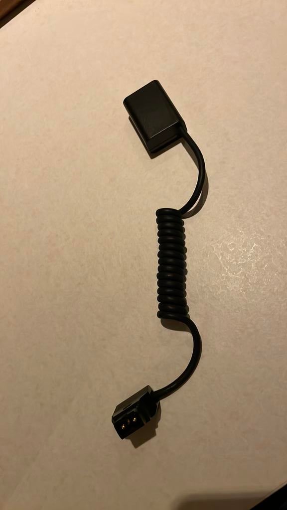 V-Mount D-Tap naar NP-FW50 DC dummy battery kabel, Ophalen, Zo goed als nieuw