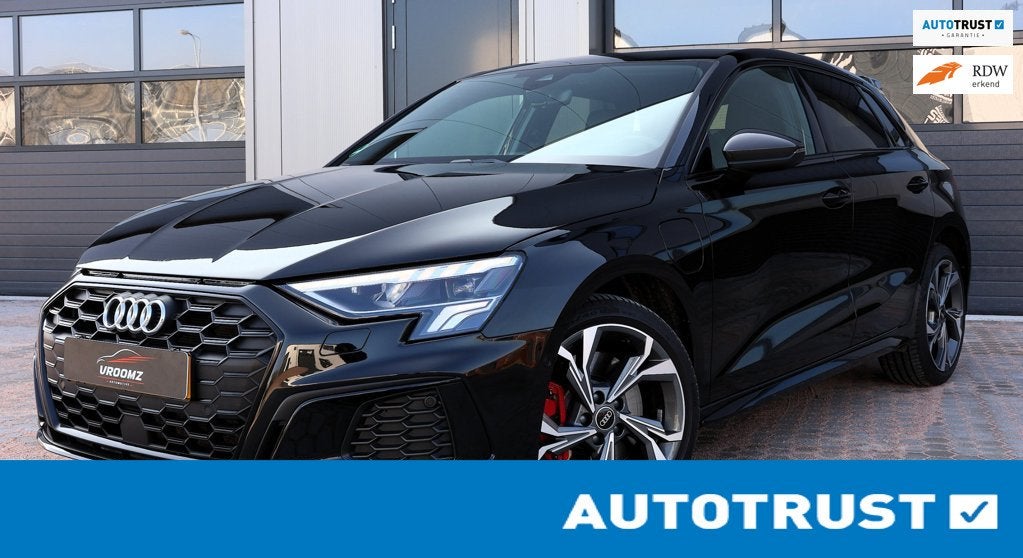Audi A3 Sportback 45 TFSI e S Competition|100%SOH|Matrix, Auto's, Audi, Gebruikt, 4 cilinders, 150 pk, Zwart