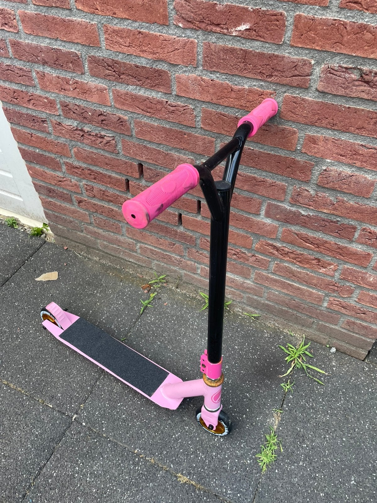 Roze step, Ophalen, Zo goed als nieuw