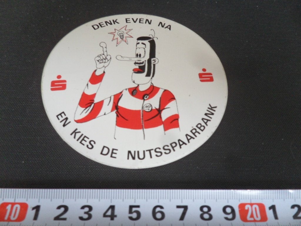 sticker Denk even na en kies de Nutsspaarbank, Ophalen of Verzenden, Zo goed als nieuw