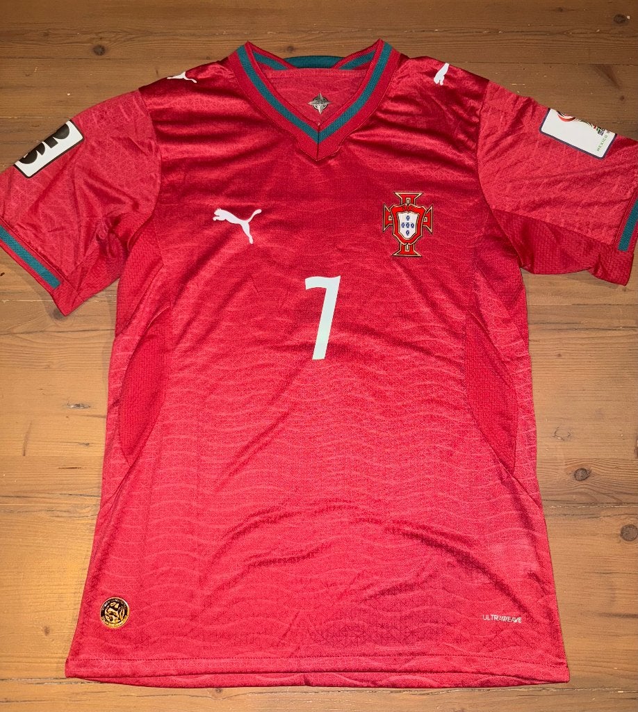 Portugal Ronaldo shirt Maat L Nieuw, Puma, Maat 48/50 (M), Nieuw, Ophalen of Verzenden