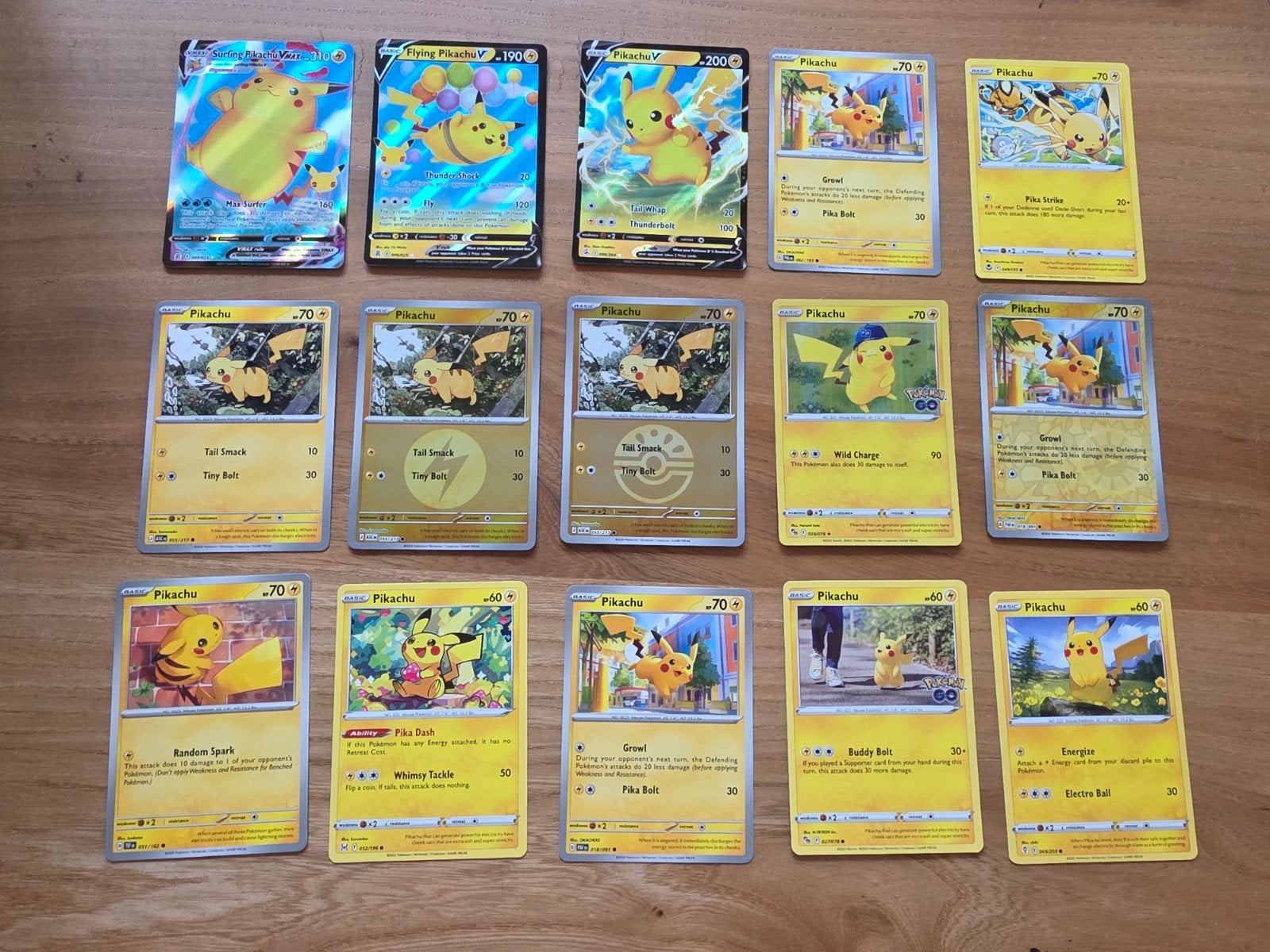 Pikachu pokemon kaarten, Ophalen of Verzenden, Meerdere kaarten