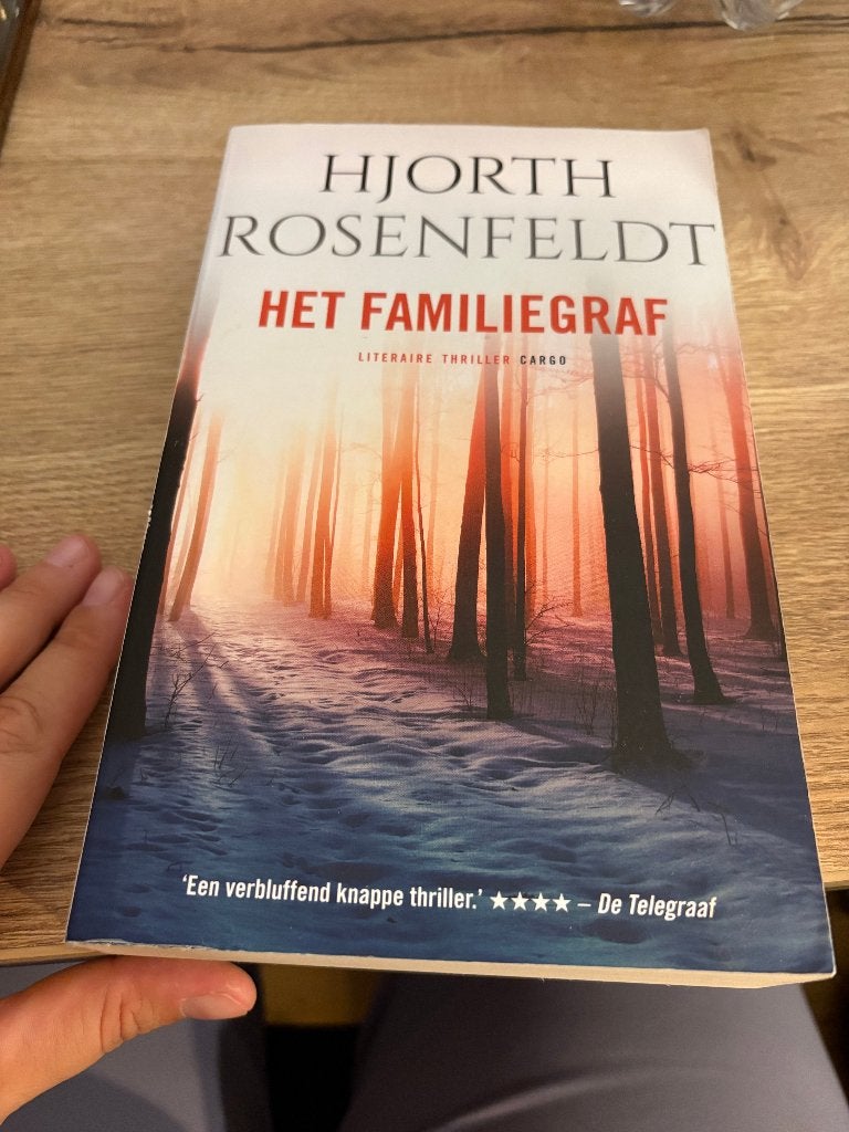 Hjorth Rosenfeldt - Het Familiegraf, Ophalen of Verzenden, Nieuw, Hjorth Rosenfeldt