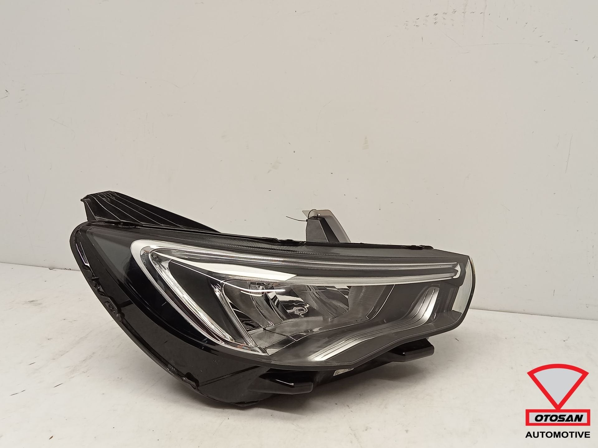 Opel Grandland X Vol LED Koplamp Rechts YP00162680, Auto-onderdelen, Gebruikt, Opel Automobile GmbH, Ophalen of Verzenden, Kontakt@opel-infoservice.de