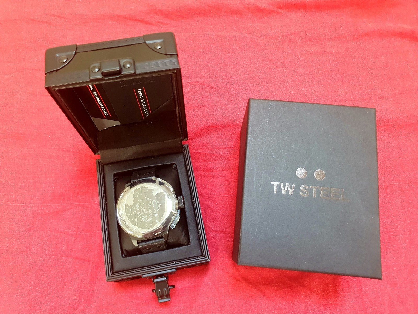 TW Steel Black Edition TW821, Ophalen of Verzenden, Zo goed als nieuw, Leer, Overige merken