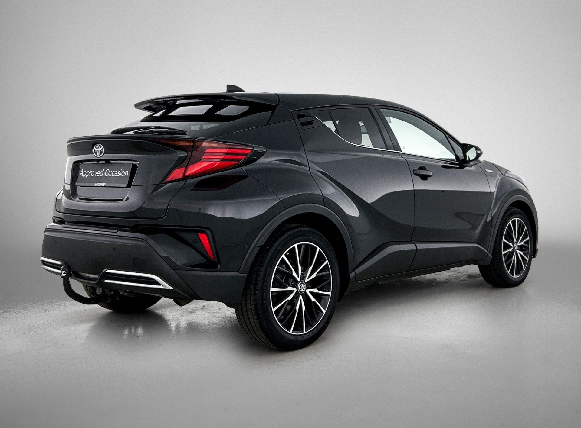 Toyota C-HR 2.0 Hybrid Executive | BTW Voertuig | JBL | Dode, Auto's, 12 maanden, 4 cilinders, Zwart, Leder