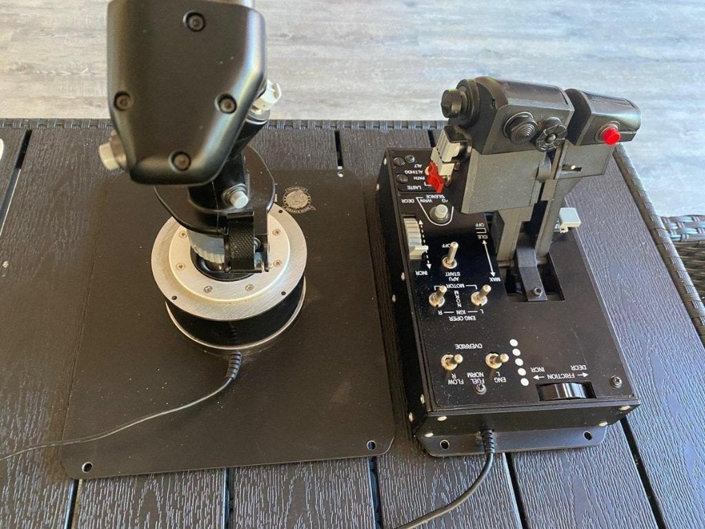 Thrustmaster HOTAS Warthog Joystick + Throttle Compleet Set, Ophalen, Nieuw