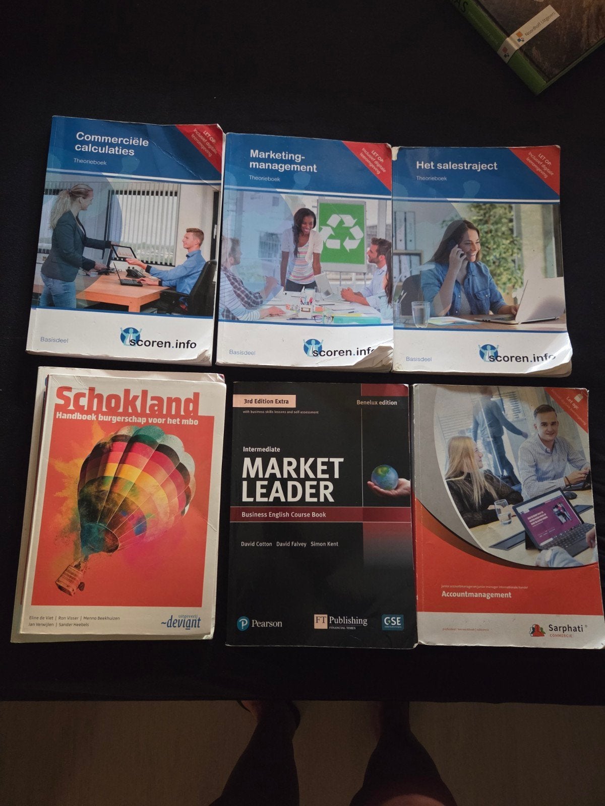 Boekenpakket MBO4 Junior Accountmanager (6 boeken), Ophalen of Verzenden, MBO