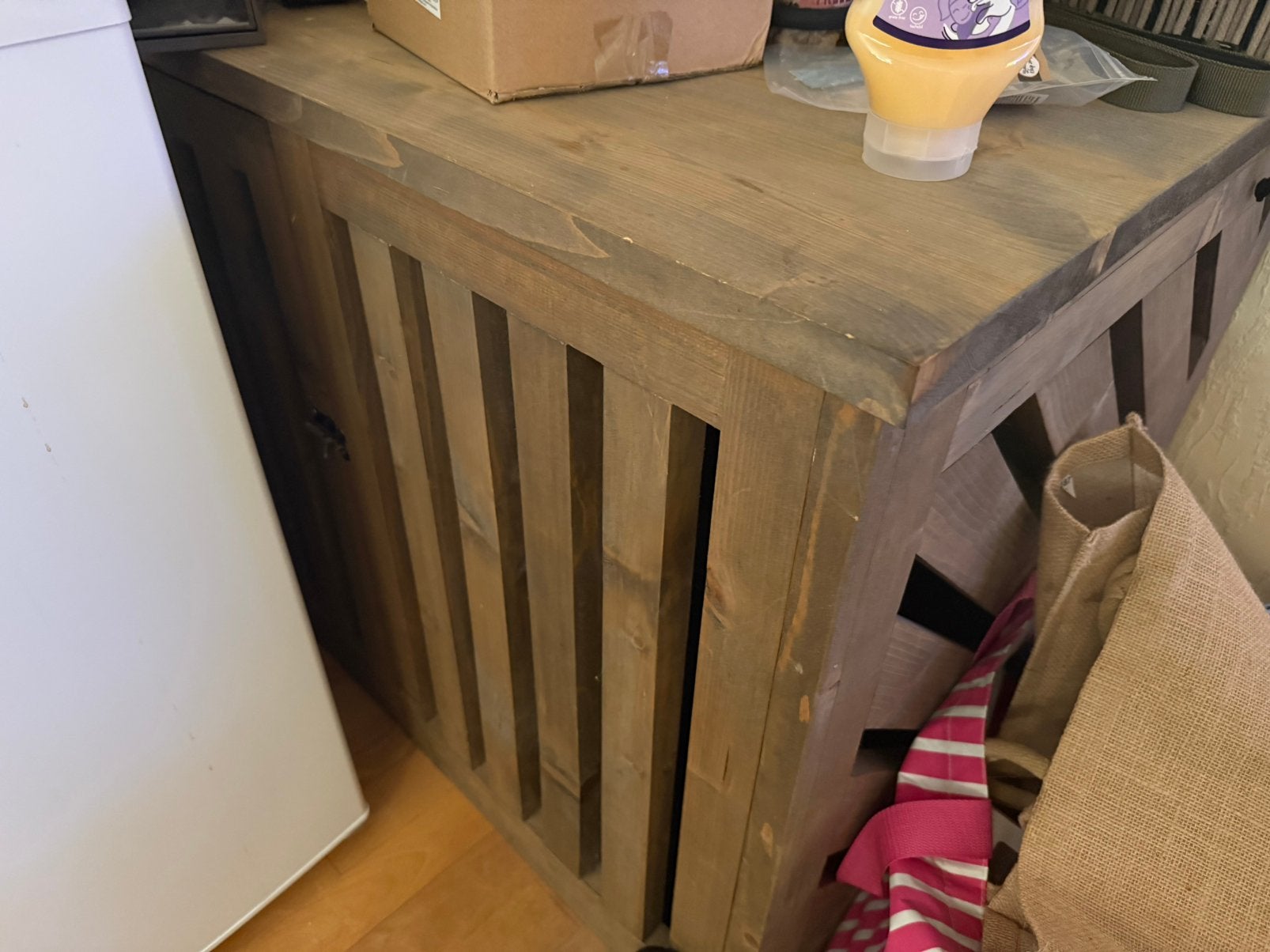 Honden bench hout, Dieren en Toebehoren, Ophalen of Verzenden, Zo goed als nieuw, 110 cm of meer