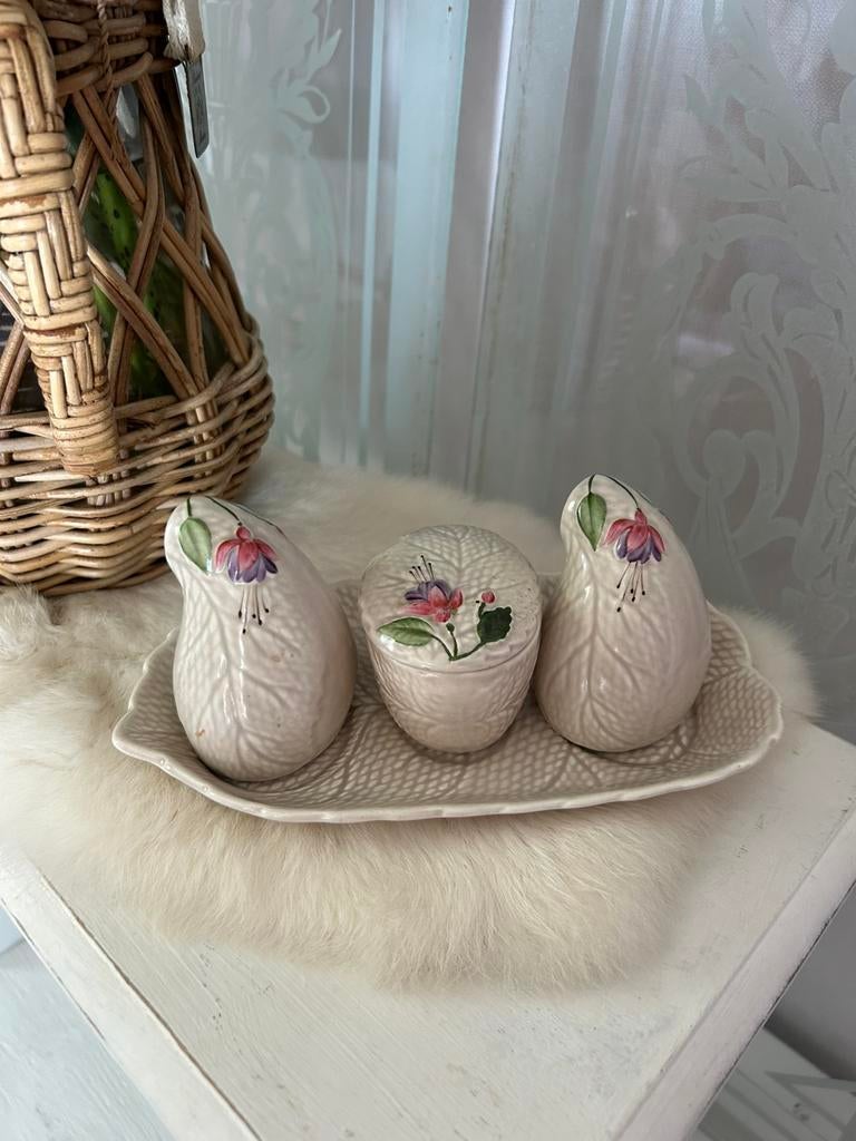 Crown Devon majolica fuchia bloem peper zout mosterd antiek, Antiek en Kunst, Ophalen