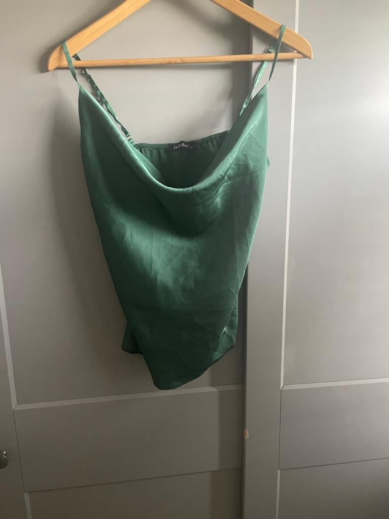 Jade&Me Uitgaans Topje - Groen Satijn, Kleding | Dames, Ophalen of Verzenden, Zo goed als nieuw, Groen, Maat 36 (S)