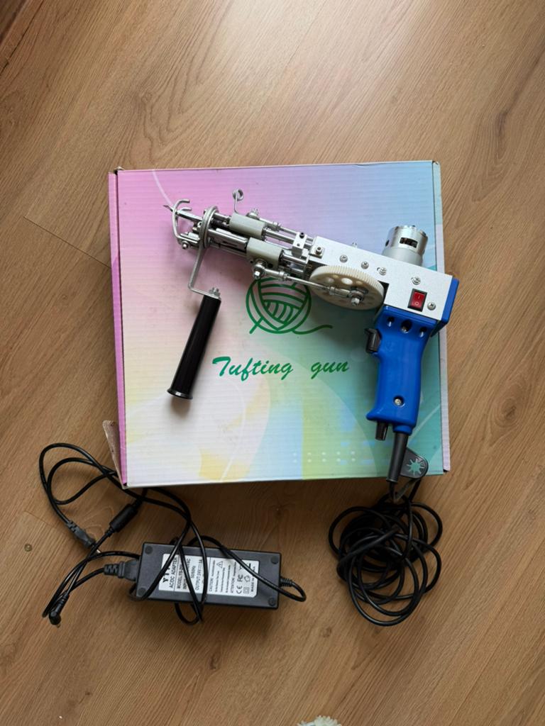 Tufting gun te koop! 3 x gebruikt, Ophalen of Verzenden, Zo goed als nieuw