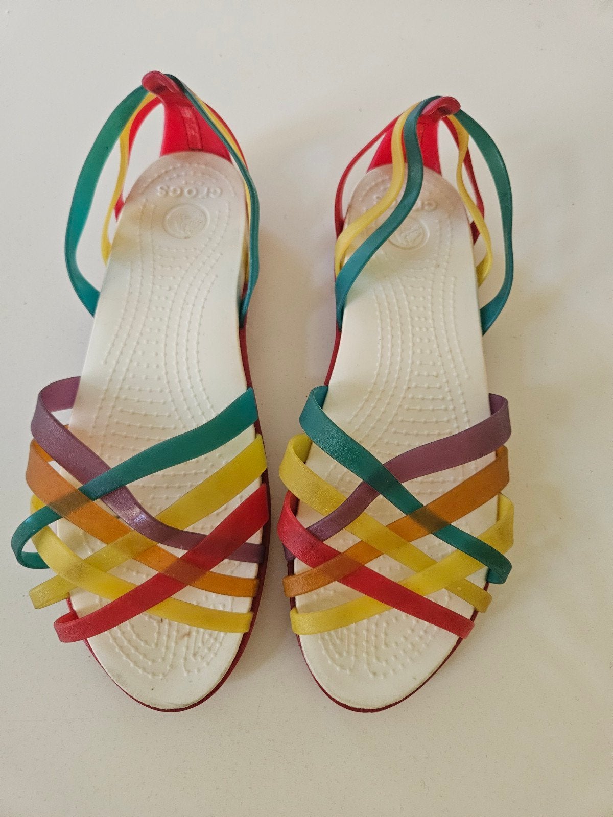 Crocs regenboog sandalen - maat 39-40o, Overige kleuren, Zo goed als nieuw, Crocs, Sandalen of Muiltjes
