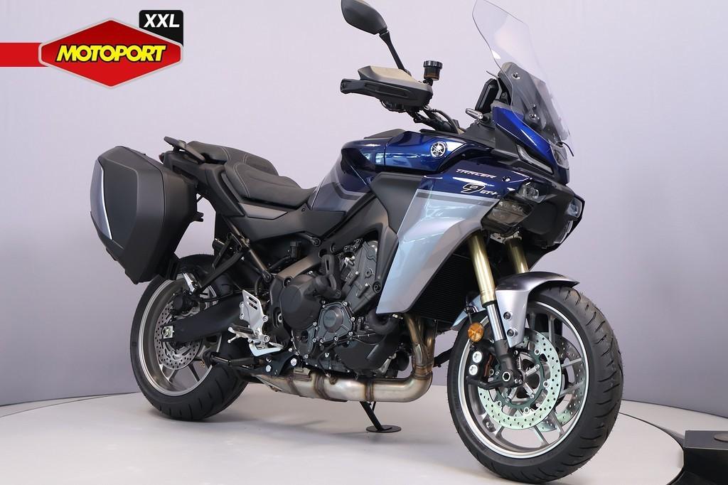 Yamaha TRACER 9 GT+ Y-AMT, Bedrijf, Toermotor