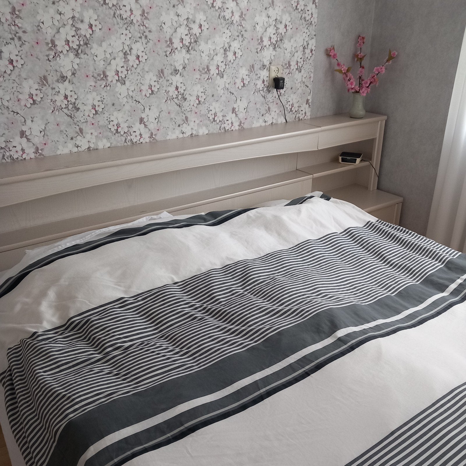 2 persoons bed met kastjes, Ophalen, Overige materialen, Gebruikt, Wit