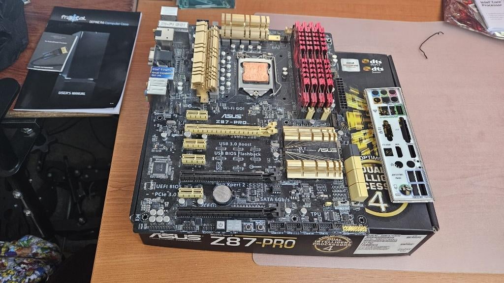 ASUS Z87-Pro + i5-4690K (Delidded) + 16GB DDR3, Computers en Software, Moederborden, Ophalen, Gebruikt, DDR3, LGA 1150