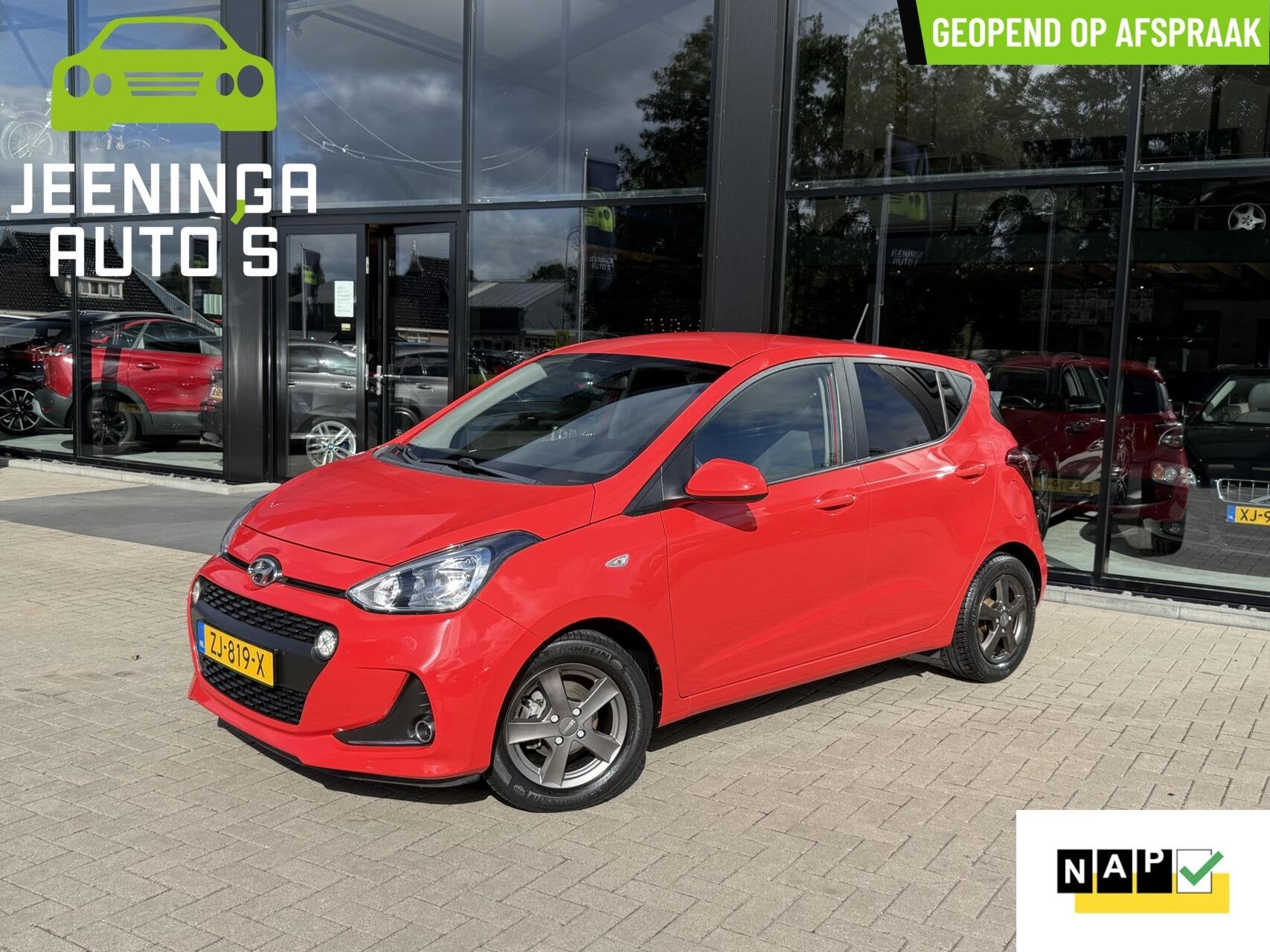 Hyundai i10 1.0i Comfort|Airco|Navi|PDC|NAP, Auto's, Stof, Gebruikt, 4 stoelen, Origineel Nederlands