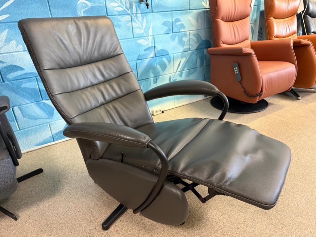 De toekomst relax fauteuil relaxstoel gratis bezorging, Ophalen of Verzenden, Zo goed als nieuw, Leer, Ruim 100 A merken direct leverbaar