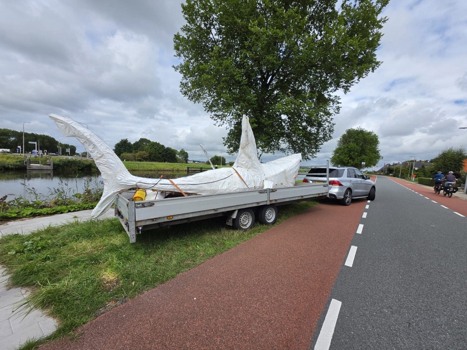 Grote metalen haai sculptuur - Uniek kunstwerk, Ophalen, Meer dan 2 meter, Handgemaakt, Zeeleven