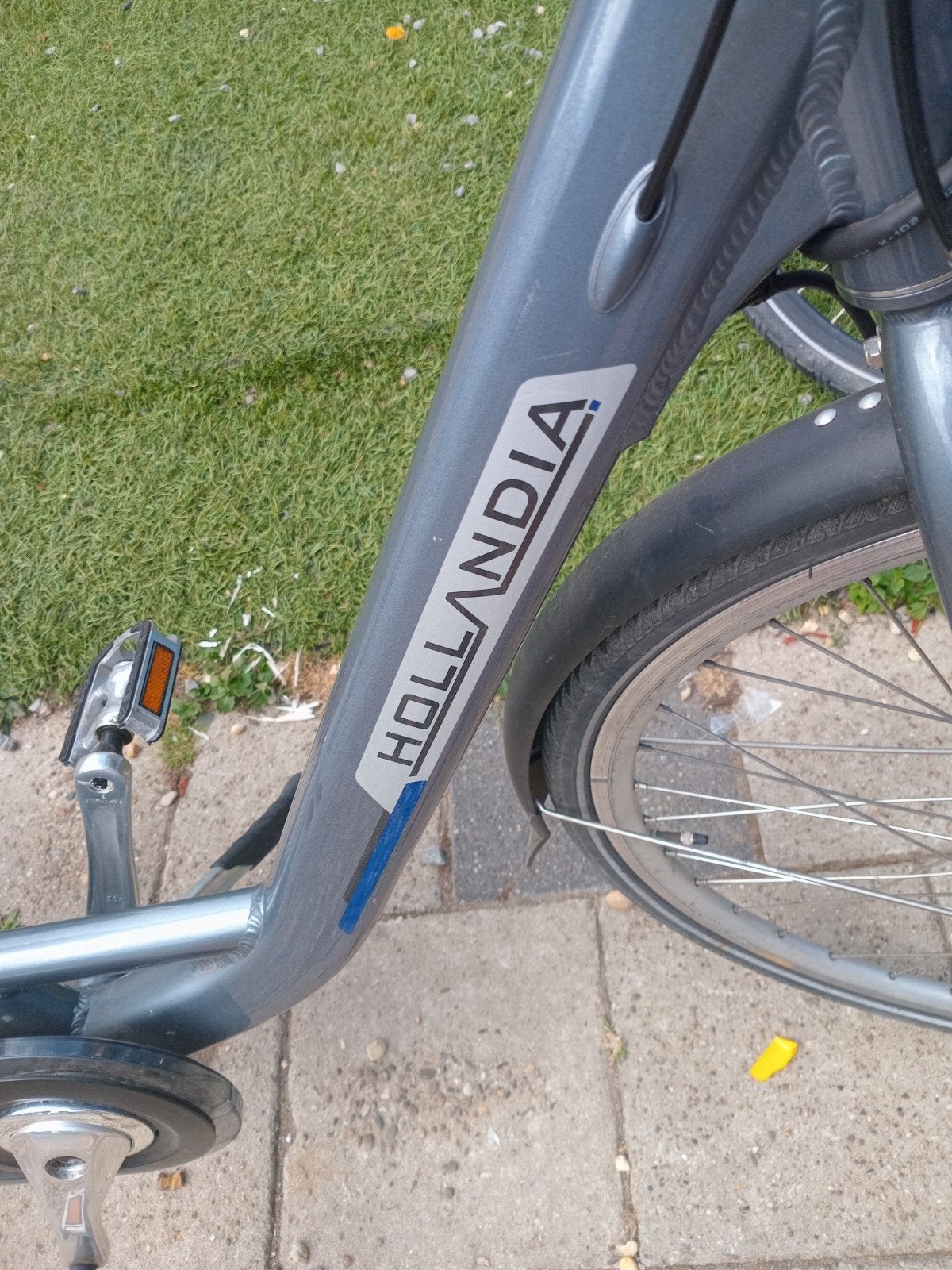 Hollandia elektrische fiets - Grijs, Fietsen en Brommers, Elektrische fietsen, Gebruikt, 51 tot 55 cm, 30 tot 50 km per accu, Ophalen