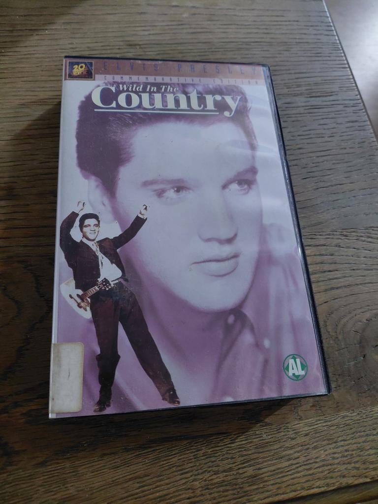 Elvis Presley - Wild in the Country VHS. NIEUW IN FOLIE., Alle leeftijden, Ophalen of Verzenden, Nieuw in verpakking, Documentaire