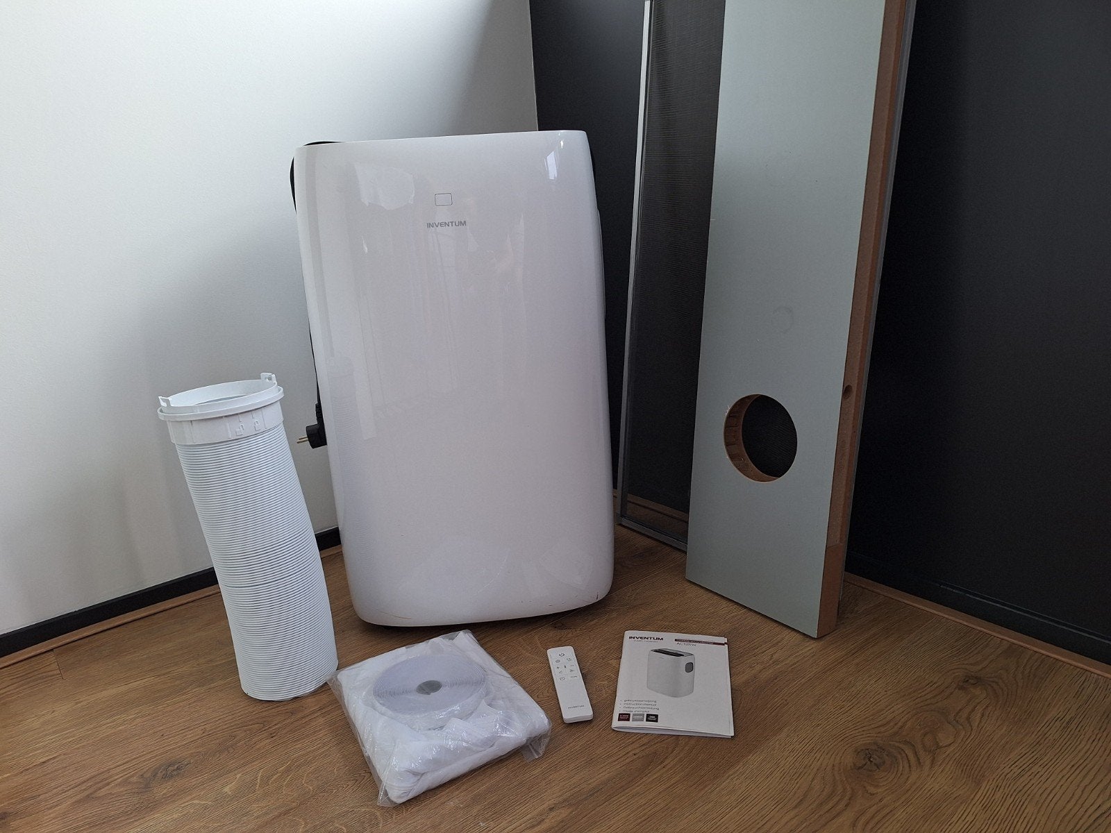 Mobiele Airco Inventum AC125W, Witgoed en Apparatuur, Ophalen, 3 snelheden of meer, Zo goed als nieuw, Koelen en Ontvochtigen