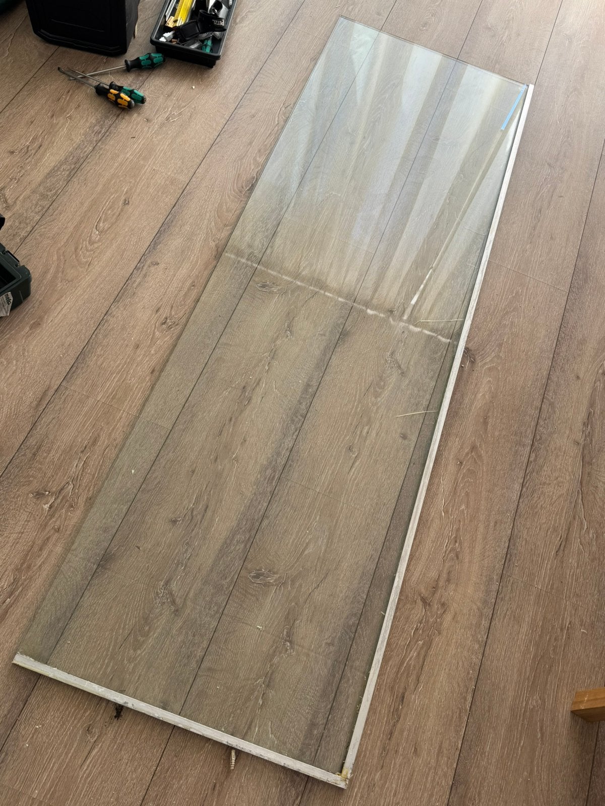 Badkamer glas, Ophalen