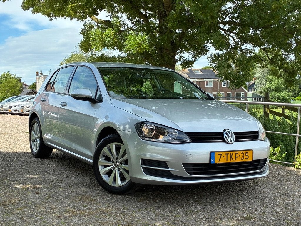 Volkswagen Golf 1.2 TSI Trendline | Airco + Navi nu € 8.97, Voorwielaandrijving, Euro 5, 4 cilinders, 610 kg