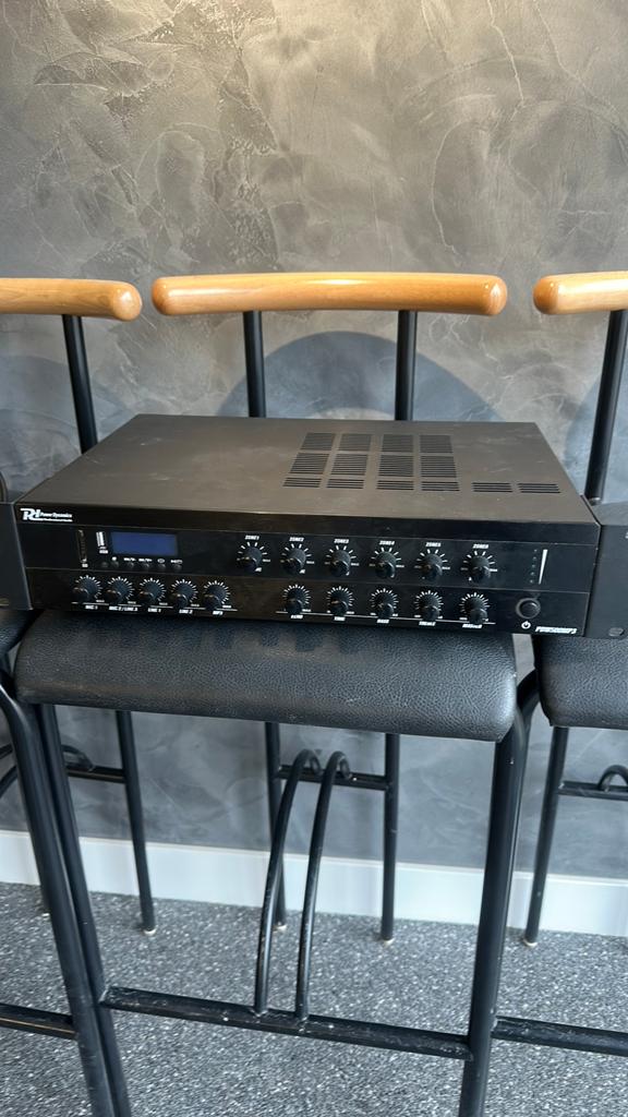 Power Dynamics PDV500MP3 zone versterker, Ophalen, Gebruikt, 20 kanalen of meer