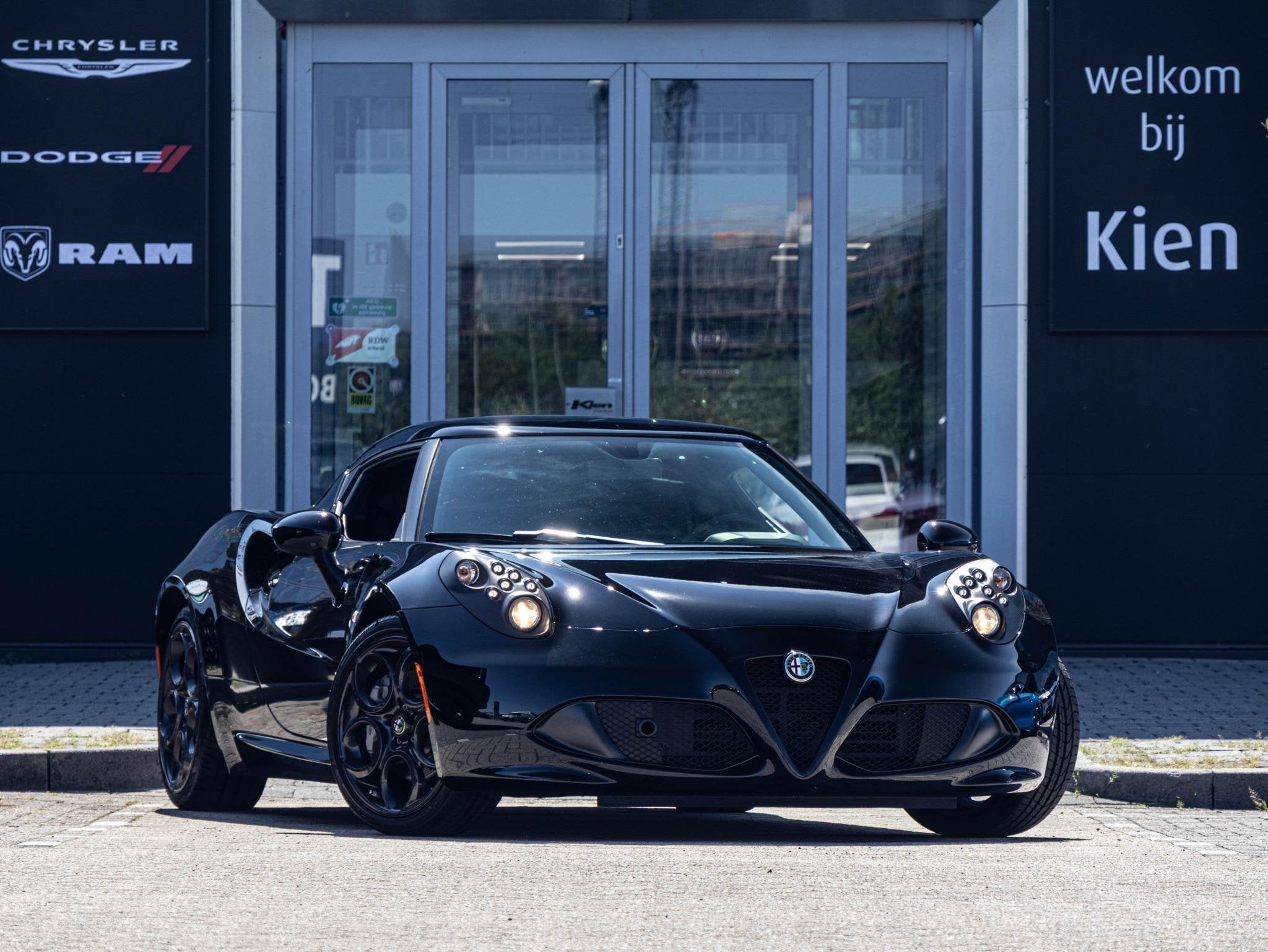 Alfa Romeo 4C 1750TBI TCT | Volledige onderhoud historie | 2, Auto's, Alfa Romeo, Automaat, Dealer onderhouden, Gebruikt, 4 cilinders
