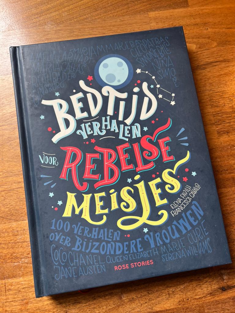 Francesca Cavallo - Bedtijdverhalen voor rebelse meisjes, Nieuw, Ophalen of Verzenden, Sprookjes, Francesca Cavallo; Elena Favilli