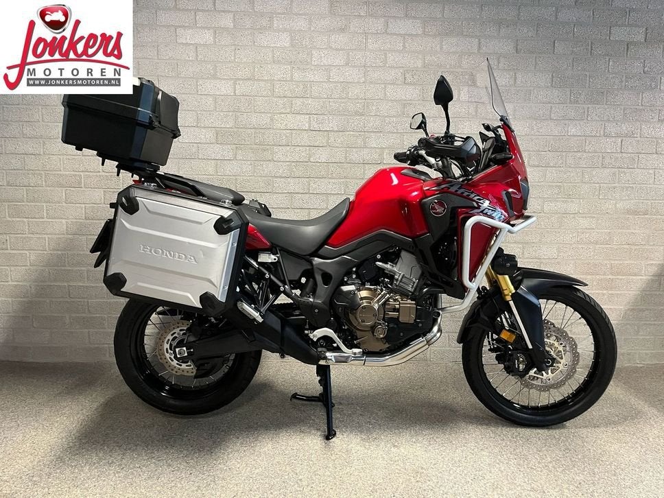 HONDA CRF 1000 L AFRICA TWIN DCT (bj 2017), 2 cilinders, HONDA, Motorrijbewijs A, Bedrijf