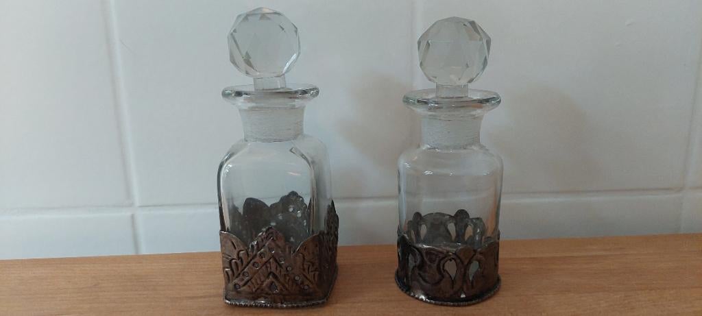 2 parfum flesjes in mooie staat ., Antiek en Kunst, Ophalen of Verzenden
