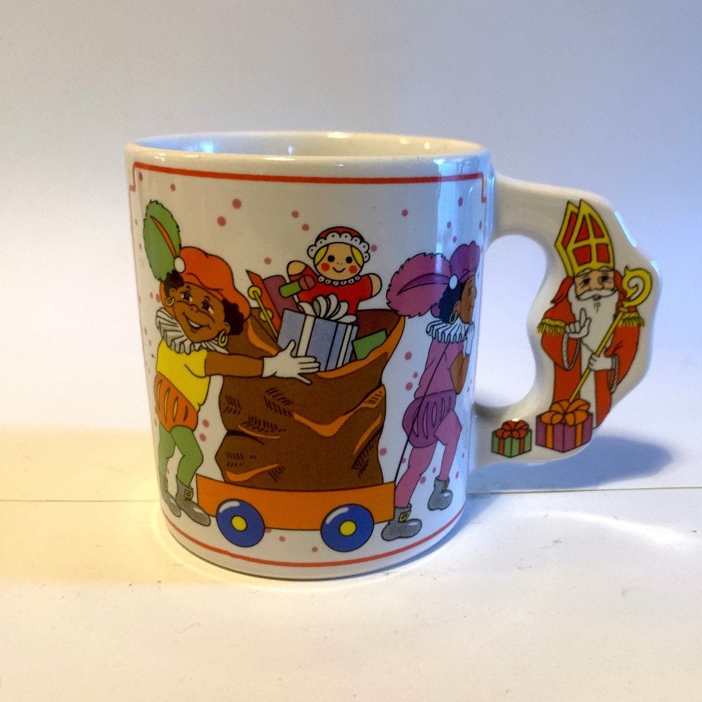Vintage Mok met Sinterklaas en Zwarte Pieten, Diversen, Ophalen of Verzenden, Zo goed als nieuw
