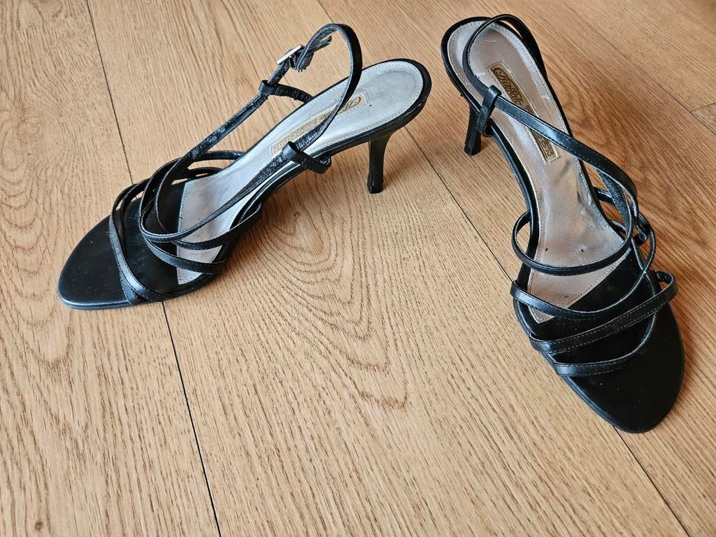 Zomer sandaaltjes Buffalo maat 38, Zwart, Gedragen, Buffalo, Sandalen of Muiltjes