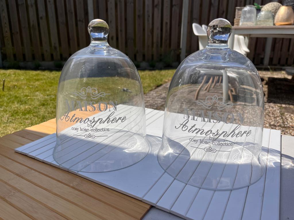 Twee glazen stolpen, Ophalen, Zo goed als nieuw