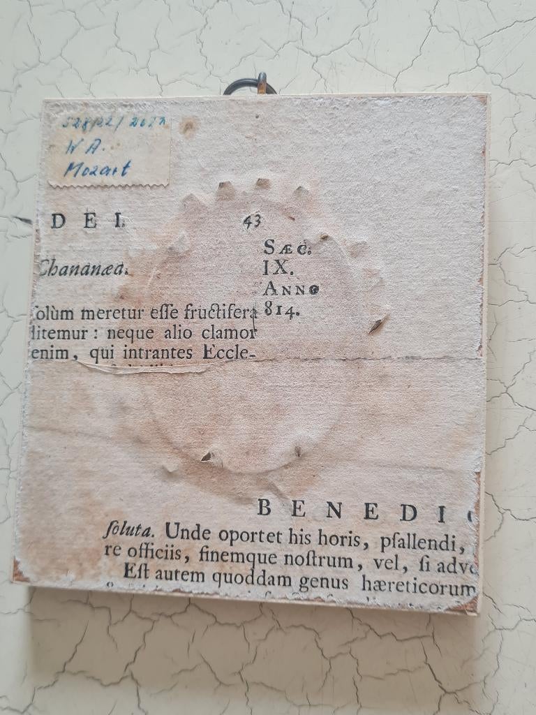 Miniatuur portretje in benen lijstje, Ophalen of Verzenden