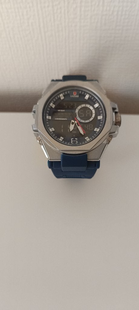 Limited Edition LICARR horloge,  25 euro, Sieraden, Tassen en Uiterlijk, Horloges | Heren, Overige merken, Staal, Polshorloge