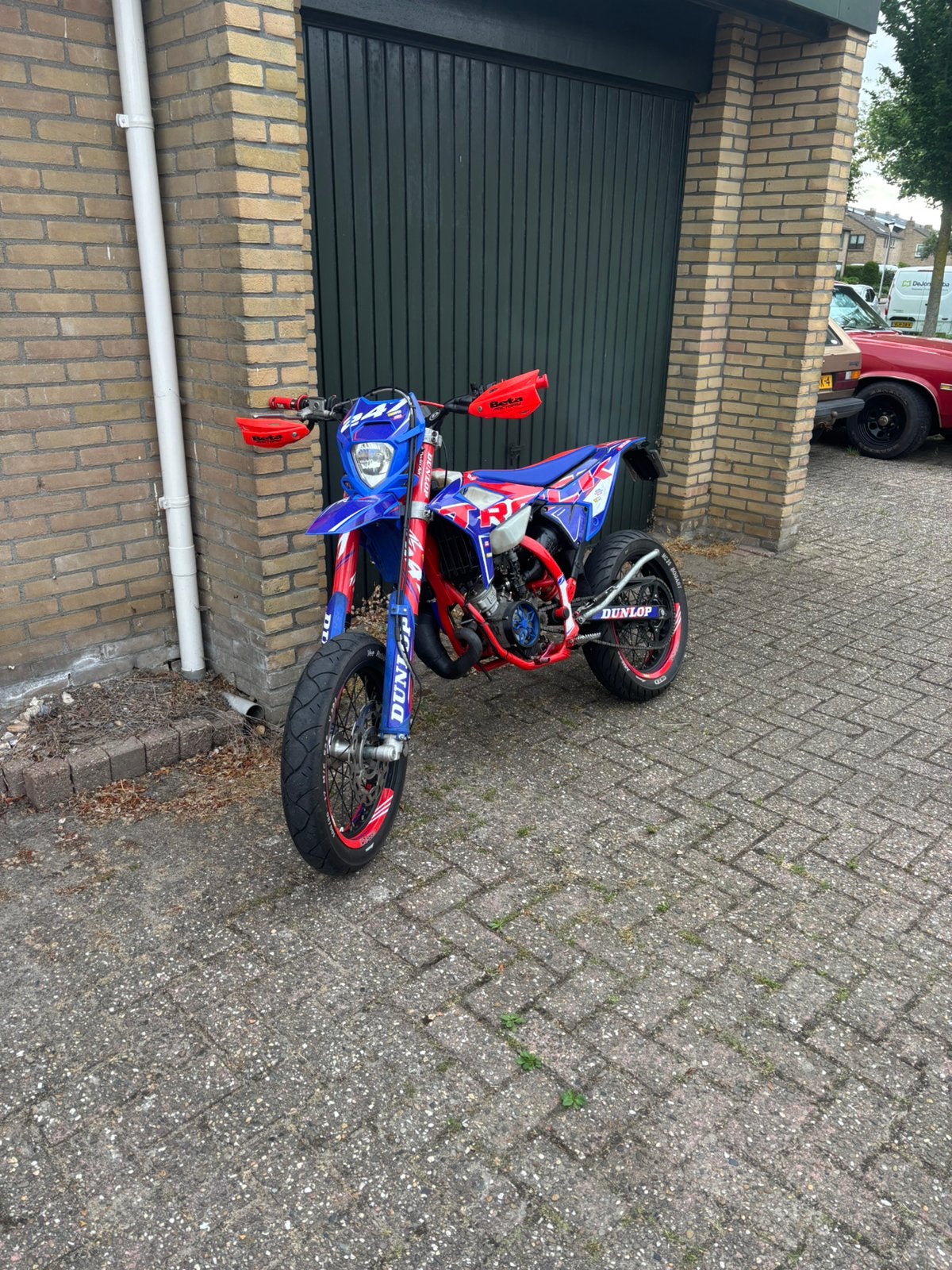 Beta rr 50 track ook TERUIL, Fietsen en Brommers, Ophalen, 6 versnellingen, Maximaal 45 km/u, Zo goed als nieuw