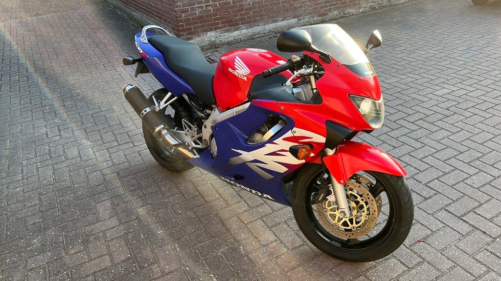 Honda CBR600 F4 (pc35) i.z.g.st 1e eigenaar, Honda, Sportuitlaat, Motorrijbewijs A, Super Sport